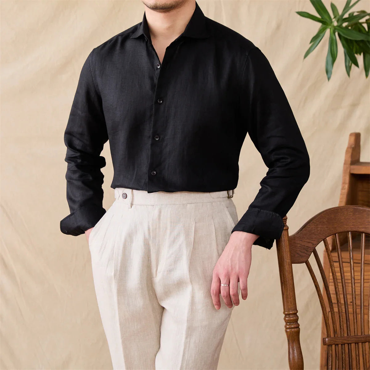 chemise habillée slim homme, chemise habillée homme en lin, chemise slim fit homme, chemise élégante homme, chemise en lin bleue homme