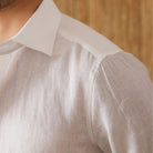 chemise habillée slim homme, chemise habillée homme en lin, chemise élégante homme, chemise en lin slim fit, chemise en lin bleue homme