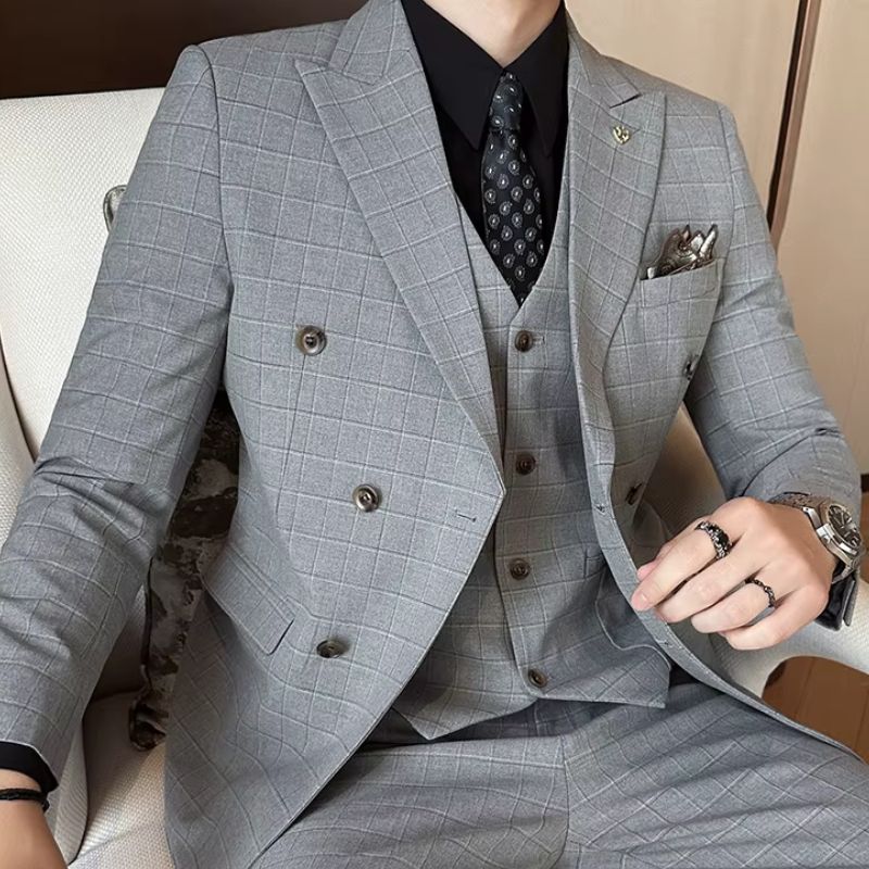 Costume Homme à Carreaux, Costume Homme Slim Fit, Costume Homme Croisé, Costume Homme Complet, Costume Homme, Costume Croisé, Costume 3 Pièces Slim Fit, Costume 3 Pièces Moderne, Costume 3 Pièces Croisé à Carreaux, Costume 3 Pièces Croisé, Costume 3 Pièces Carreaux, costume 3 Pièces