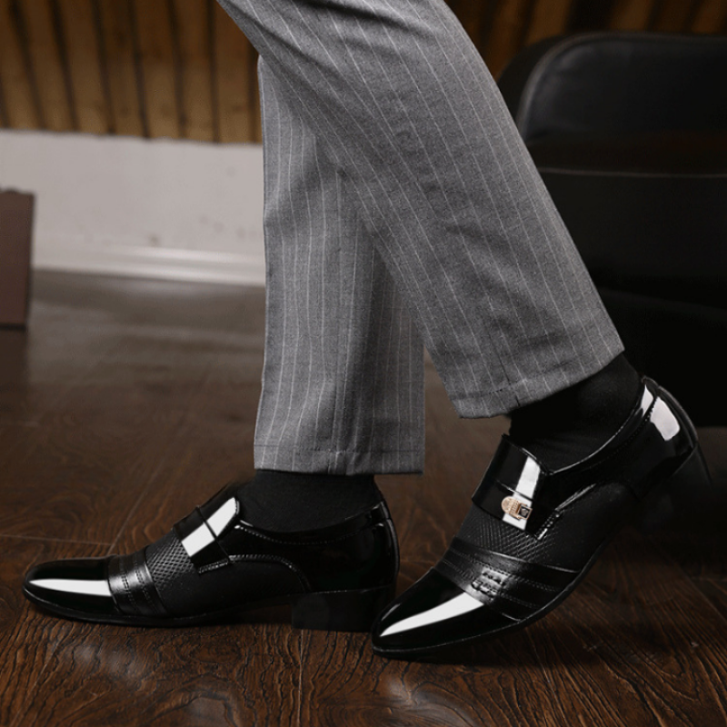 chaussure homme luxe, chaussure de ville premium, chaussure formelle homme, chaussure élégante homme, chaussure homme imperméable