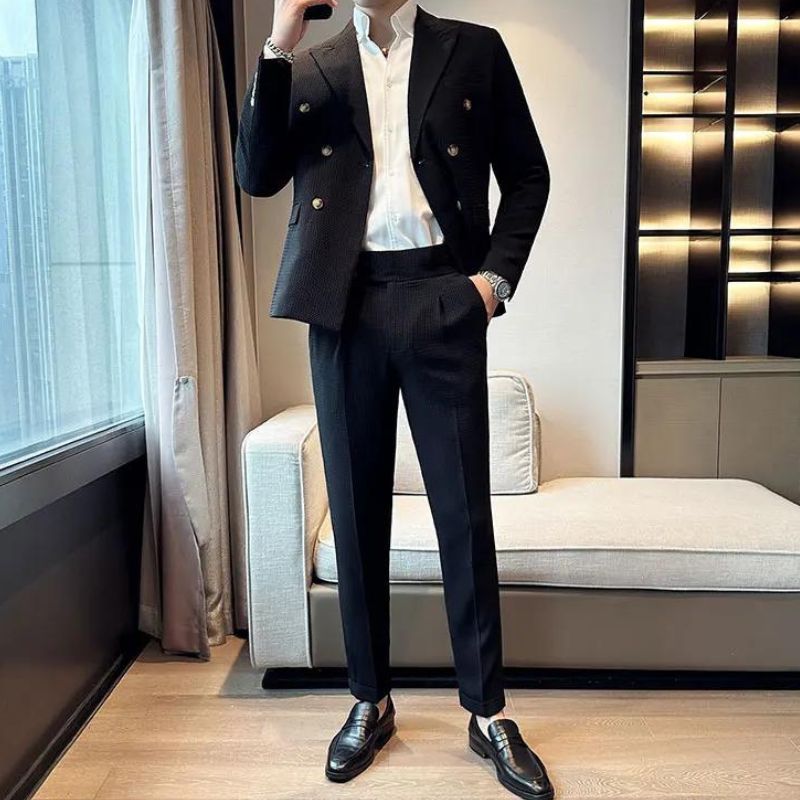 costume croisé homme, costume homme slim fit, costume texturé homme, costume homme moderne, costume mariage homme chic







