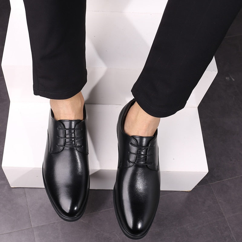 chaussure homme classique, chaussure de ville homme, chaussure formelle homme, chaussure élégante homme, chaussure homme confortable
