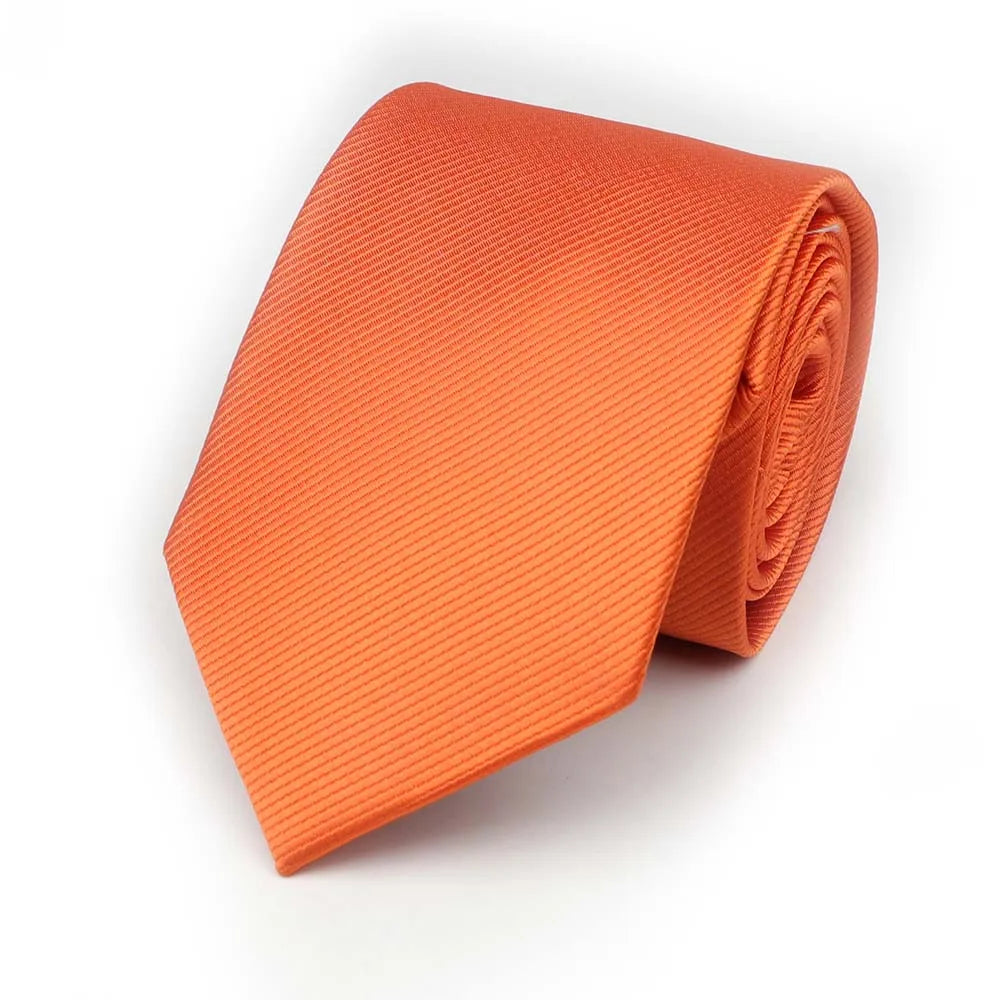 cravate unie, cravate en polyester, accessoire homme élégant, cravate classique, cravate durable