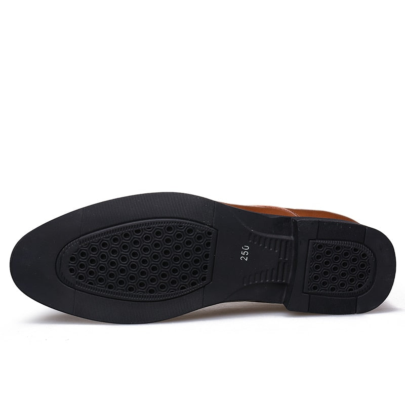 chaussure homme classique, chaussure de ville homme, chaussure formelle homme, chaussure élégante homme, chaussure homme confortable