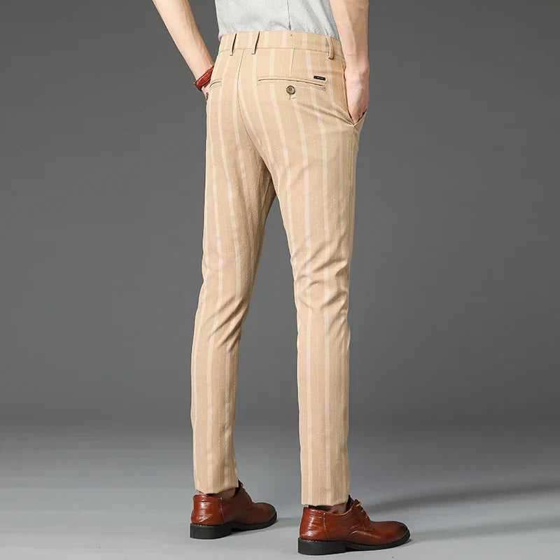 pantalon homme rayé, pantalon habillé premium, pantalon homme slim, pantalon homme élégant, pantalon de bureau homme