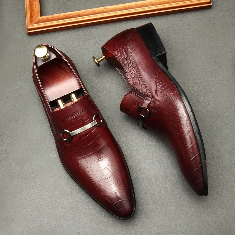 chaussure homme slip on, chaussure homme texturée, chaussure de ville élégante, chaussure formelle sans lacets, chaussure homme motif croco