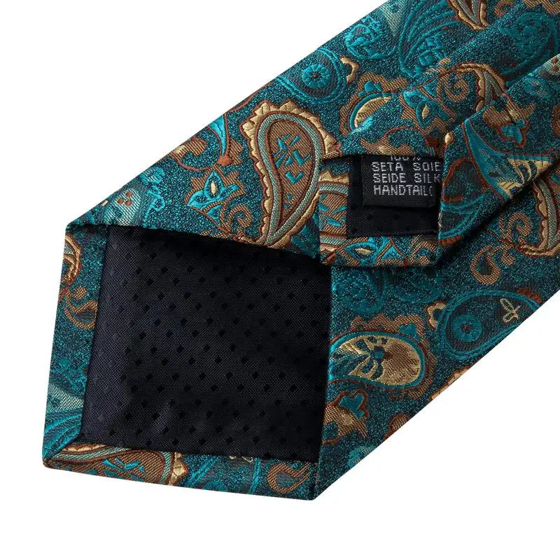 coffret cravate luxe, cravate imprimée en soie, accessoire homme formel, boutons de manchette et pochette, cravate design exclusif