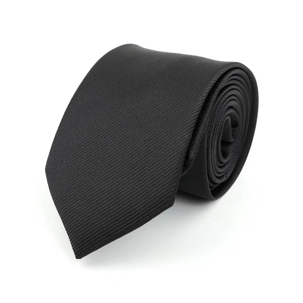 cravate unie, cravate en polyester, accessoire homme élégant, cravate classique, cravate durable