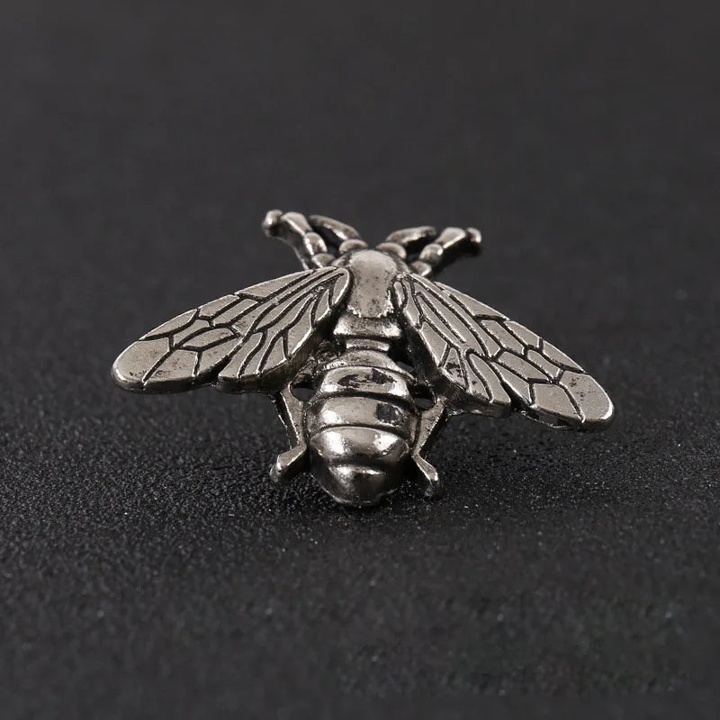 broche homme abeille, broche costume élégante, accessoire homme, broche originale, bijou homme unique