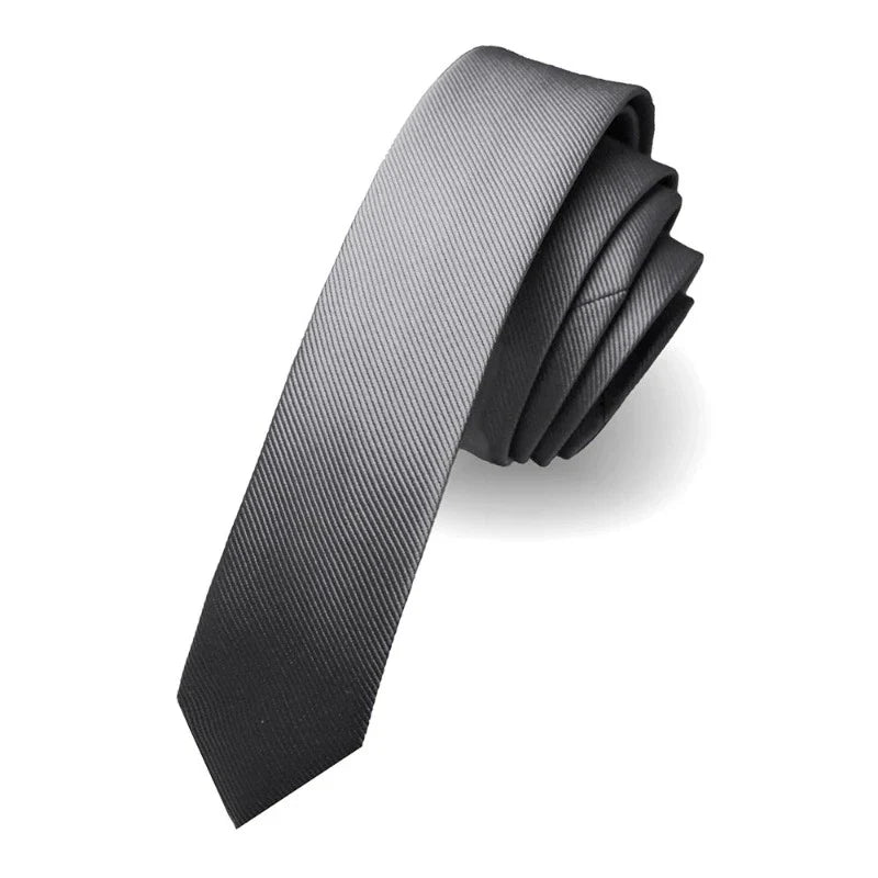 cravate slim unie, cravate en soie homme, accessoire masculin élégant, cravate étroite, cravate classique