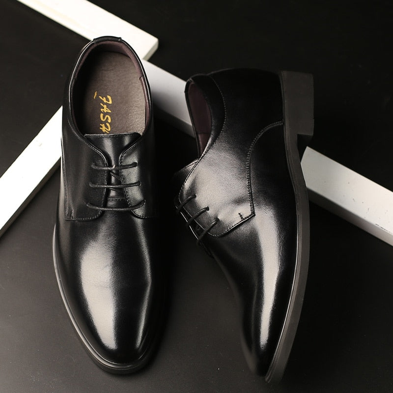 chaussure homme classique, chaussure de ville homme, chaussure formelle homme, chaussure élégante homme, chaussure homme confortable