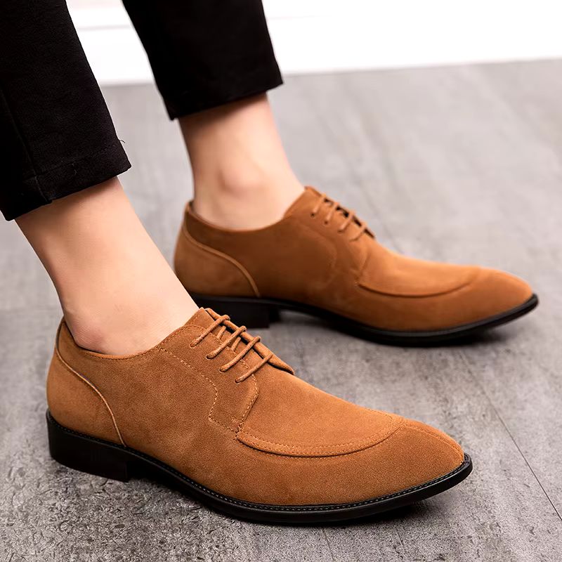 chaussure homme daim, chaussure derby marron, chaussure de ville élégante, chaussure homme bout cousu, chaussure formelle daim