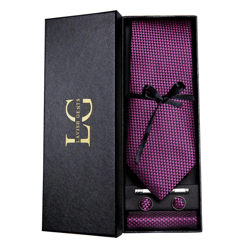 coffret cravate luxe, cravate imprimée en soie, accessoire homme formel, boutons de manchette et pochette, cravate design exclusif