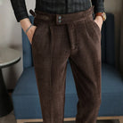 pantalon tailleur côtelé, pantalon homme élégant, pantalon homme texturé, pantalon de costume confortable, pantalon côtelé homme