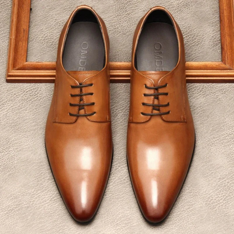 chaussure homme verni, chaussure talon bloc, chaussure triple boucle, chaussure de ville noire, chaussure homme extravagante