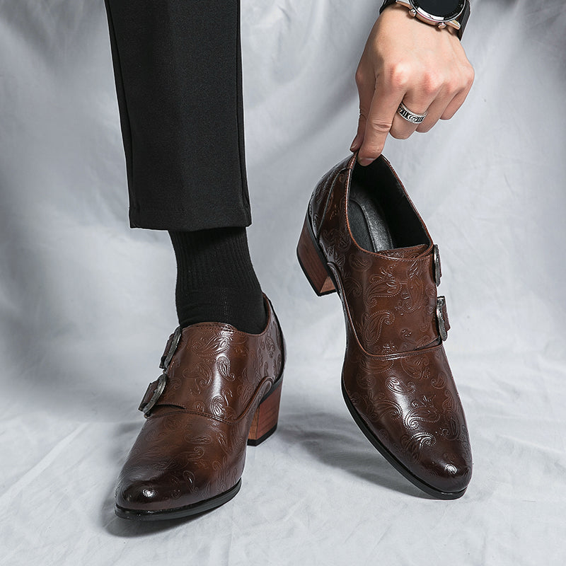 chaussure homme vintage, chaussure homme boucle, chaussure homme talon bloc, chaussure homme marron motif, chaussure de ville originale