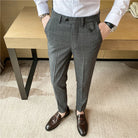 pantalon homme carreaux, pantalon habillé moderne, pantalon slim homme, pantalon homme élégant, pantalon style anglais