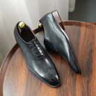 chaussure richelieu motif, chaussure homme gravée, chaussure de ville camel, chaussure homme élégante, chaussure formelle originale






