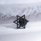 broche homme, broche étoile de david, accessoire costume argenté, broche élégante, bijou homme formel