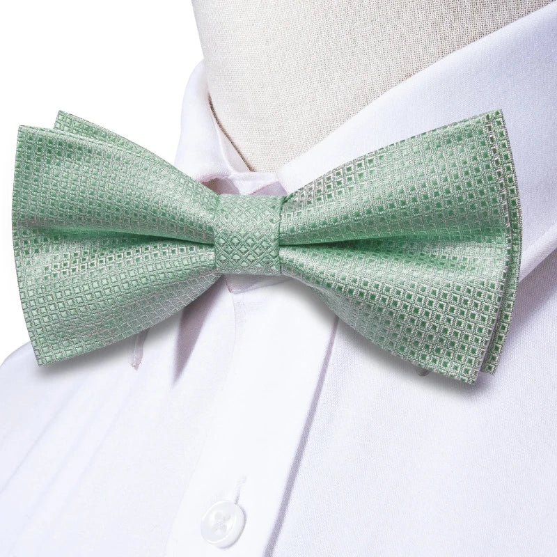 nœud papillon vert menthe, coffret nœud papillon, accessoire homme moderne, boutons de manchette, nœud papillon en soie