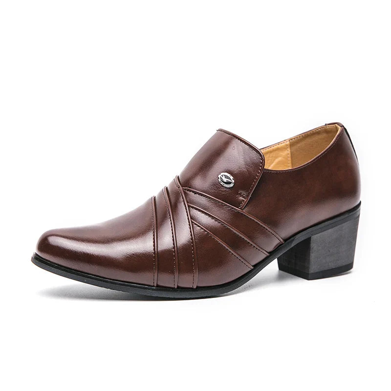 chaussure homme lanières croisées, chaussure de ville talon bloc, chaussure homme slip on, chaussure formelle originale, chaussure homme marron élégante