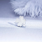 broche homme, broche trèfle, accessoire costume, broche élégante, broche porte-bonheur