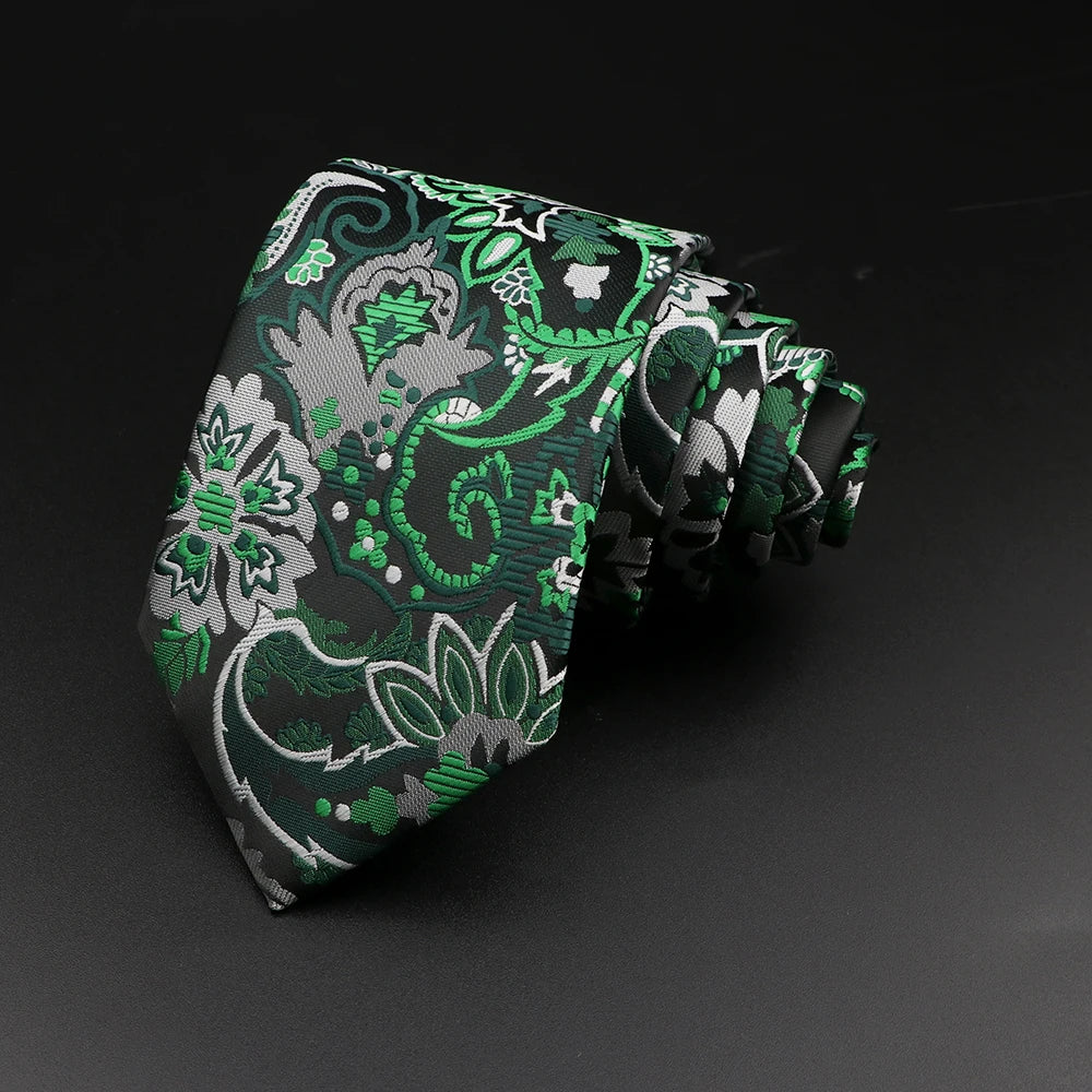 cravate florale imprimée, cravate en polyester premium, accessoire homme élégant, cravate motif exclusif, cravate sophistiquée