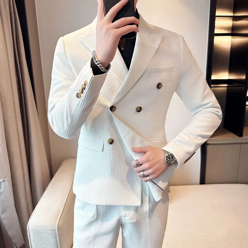 costume croisé homme, costume homme slim fit, costume texturé homme, costume homme moderne, costume mariage homme chic








