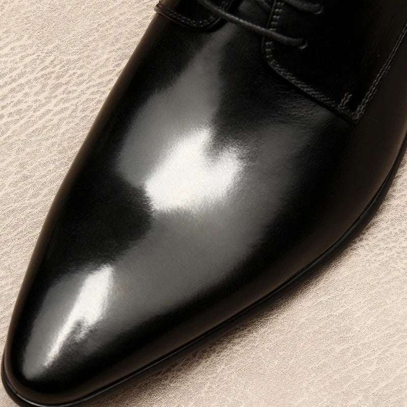 chaussure homme verni, chaussure talon bloc, chaussure triple boucle, chaussure de ville noire, chaussure homme extravagante