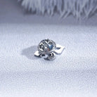 broche homme, broche fleur de lys, accessoire costume homme, broche élégante, broche mariage