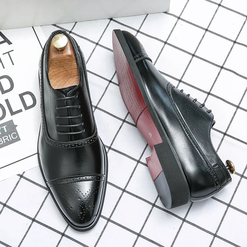 chaussure richelieu homme, chaussure brogue homme, chaussure homme noire, chaussure de ville classique, chaussure formelle homme