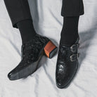 chaussure homme vintage, chaussure homme boucle, chaussure homme talon bloc, chaussure homme marron motif, chaussure de ville originale