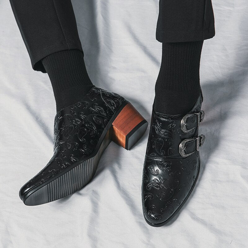 chaussure homme vintage, chaussure homme boucle, chaussure homme talon bloc, chaussure homme marron motif, chaussure de ville originale