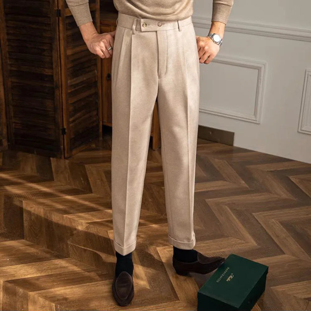 pantalon tailleur style anglais, pantalon homme élégant, pantalon slim homme, pantalon homme taille haute, pantalon de costume classique