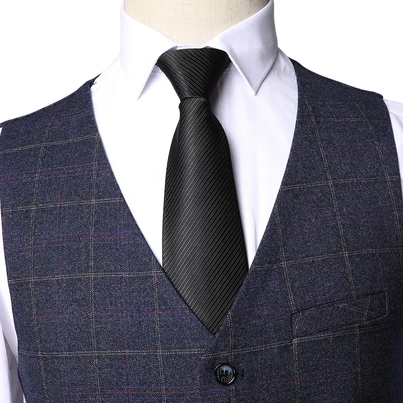 costume homme marine, costume à carreaux, costume slim fit, costume élégant homme, costume trois pièces