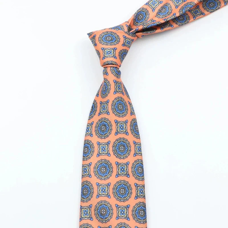 cravate fleurie, cravate en polyester, accessoire homme élégant, cravate florale, cravate polyvalente