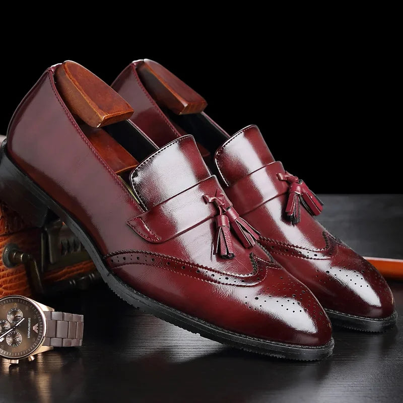 mocassin homme élégant, chaussure à glands homme, mocassin brogue homme, chaussure de ville marron, chaussure homme formelle