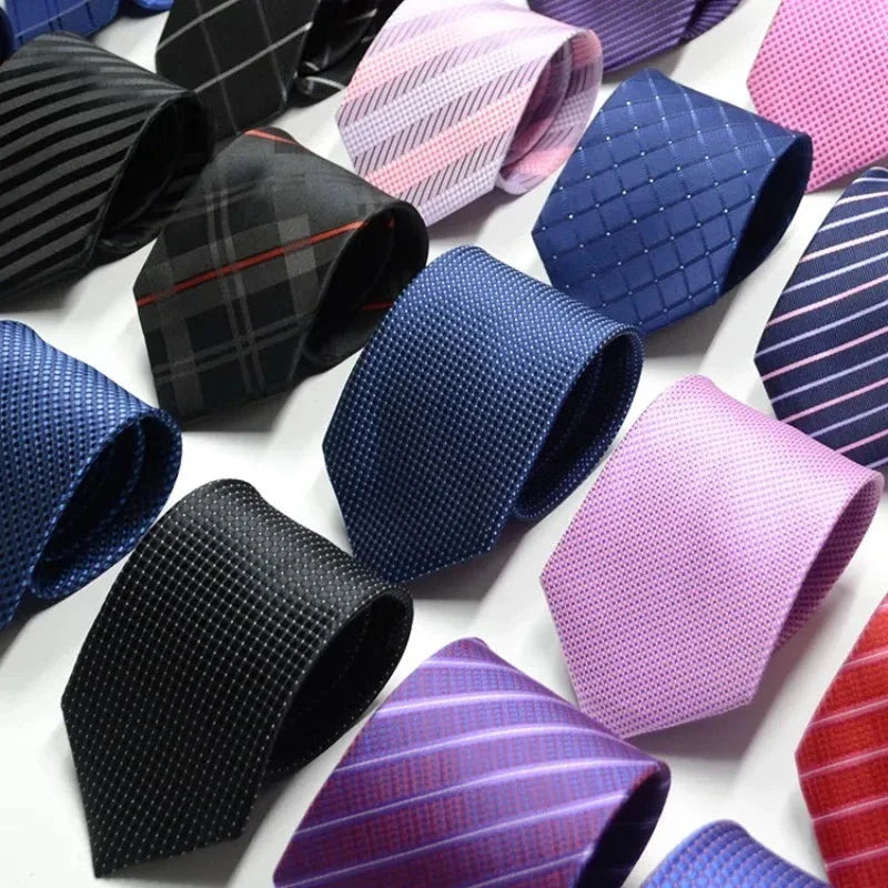 cravate rayée, cravate en polyester, cravate homme élégante, accessoire masculin de qualité, cravate classique