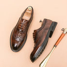 Chaussure de ville marron, Chaussure brogue pour homme, Chaussure de luxe en cuir, Chaussure à lacets formelle



