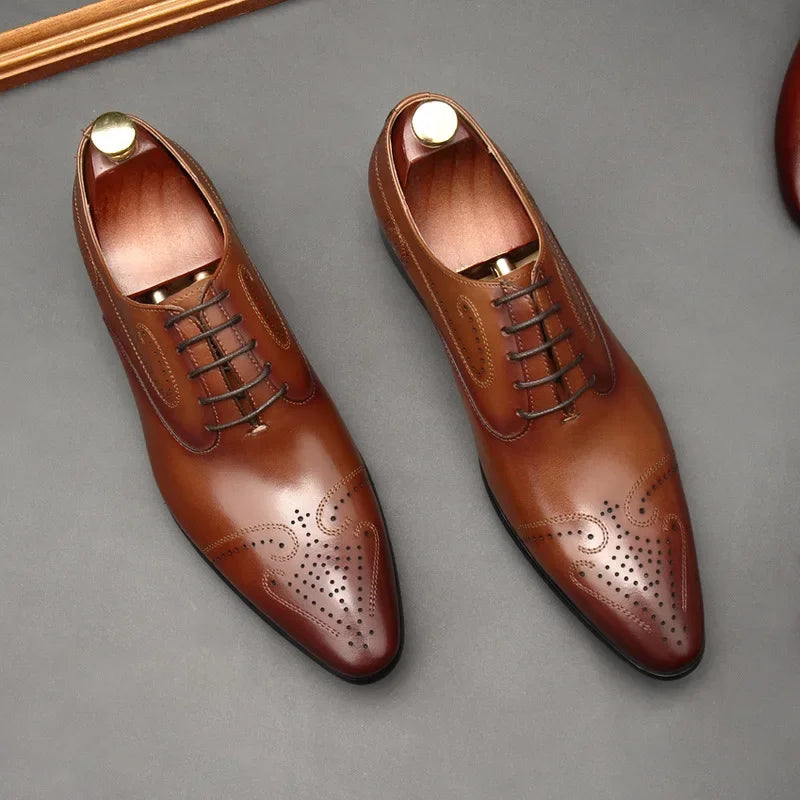 chaussure richelieu homme, chaussure homme perforée, chaussure de ville marron, chaussure formelle originale, chaussure homme bout pointu