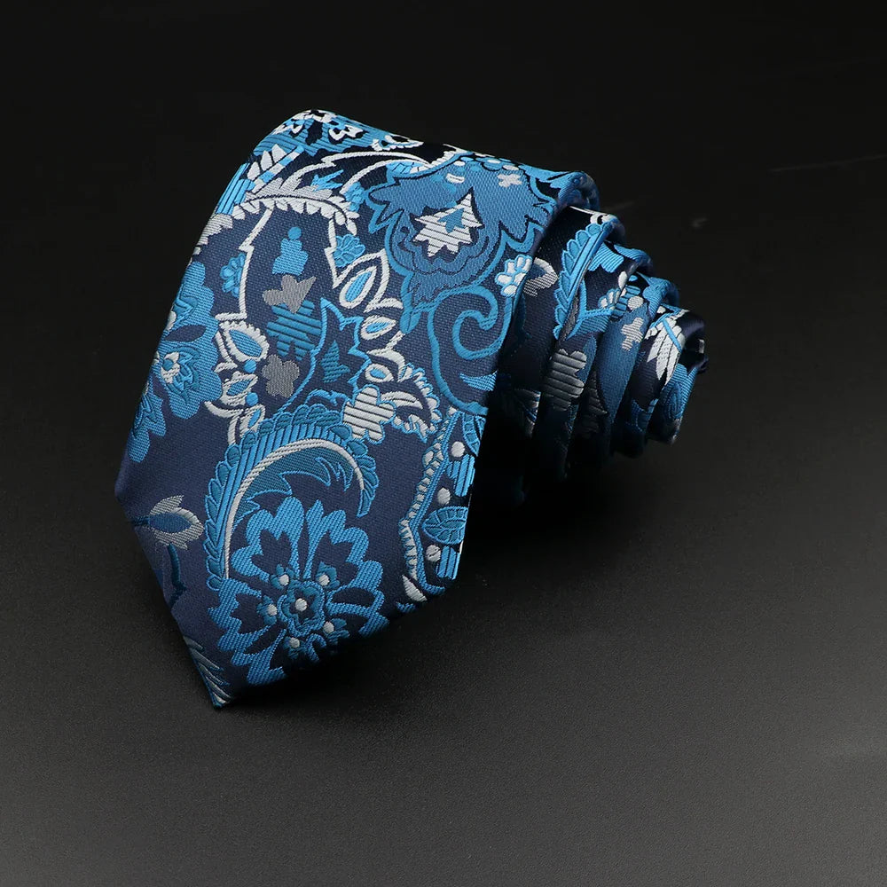 cravate florale imprimée, cravate en polyester premium, accessoire homme élégant, cravate motif exclusif, cravate sophistiquée