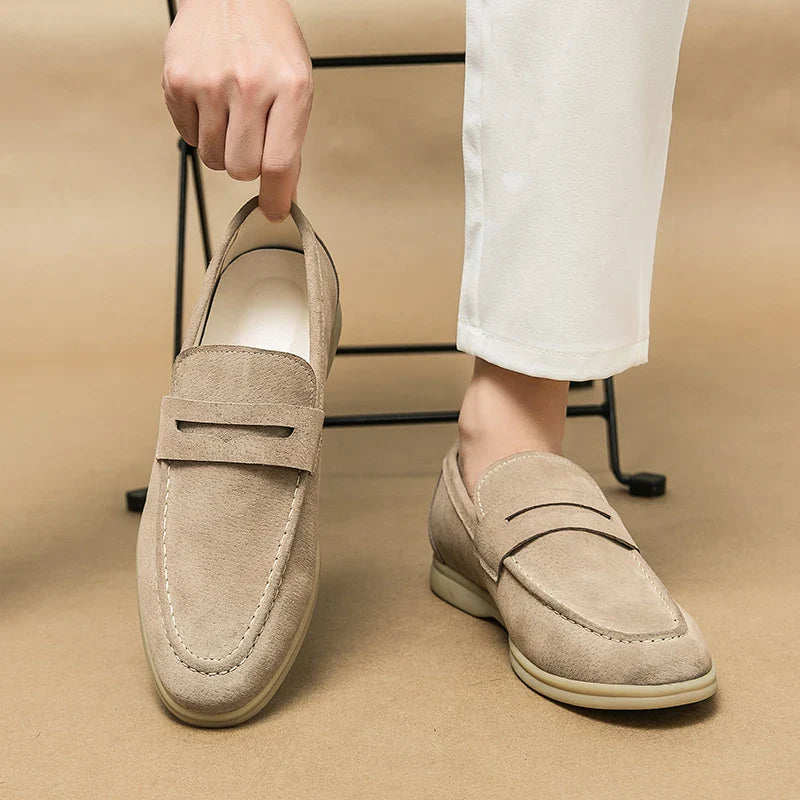 mocassin homme daim, chaussure homme élégante, mocassin style daim, mocassin confortable homme, mocassin casual