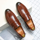mocassin homme élégant, mocassin en cuir verni, chaussure casual chic, mocassin confortable, mocassin homme de luxe