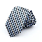 cravate à carreaux, cravate en polyester, accessoire homme élégant, cravate pour occasions spéciales, cravate polyvalente