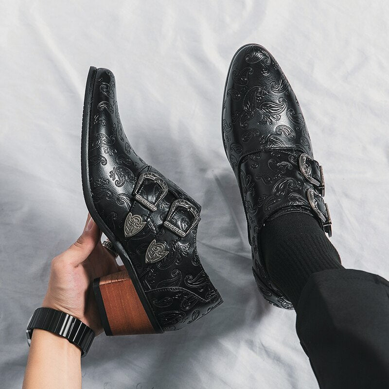 chaussure homme vintage, chaussure homme boucle, chaussure homme talon bloc, chaussure homme marron motif, chaussure de ville originale